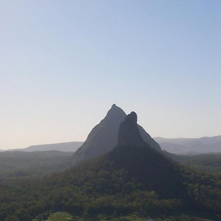 Glass House Mountains Ecolodge Екстер'єр фото